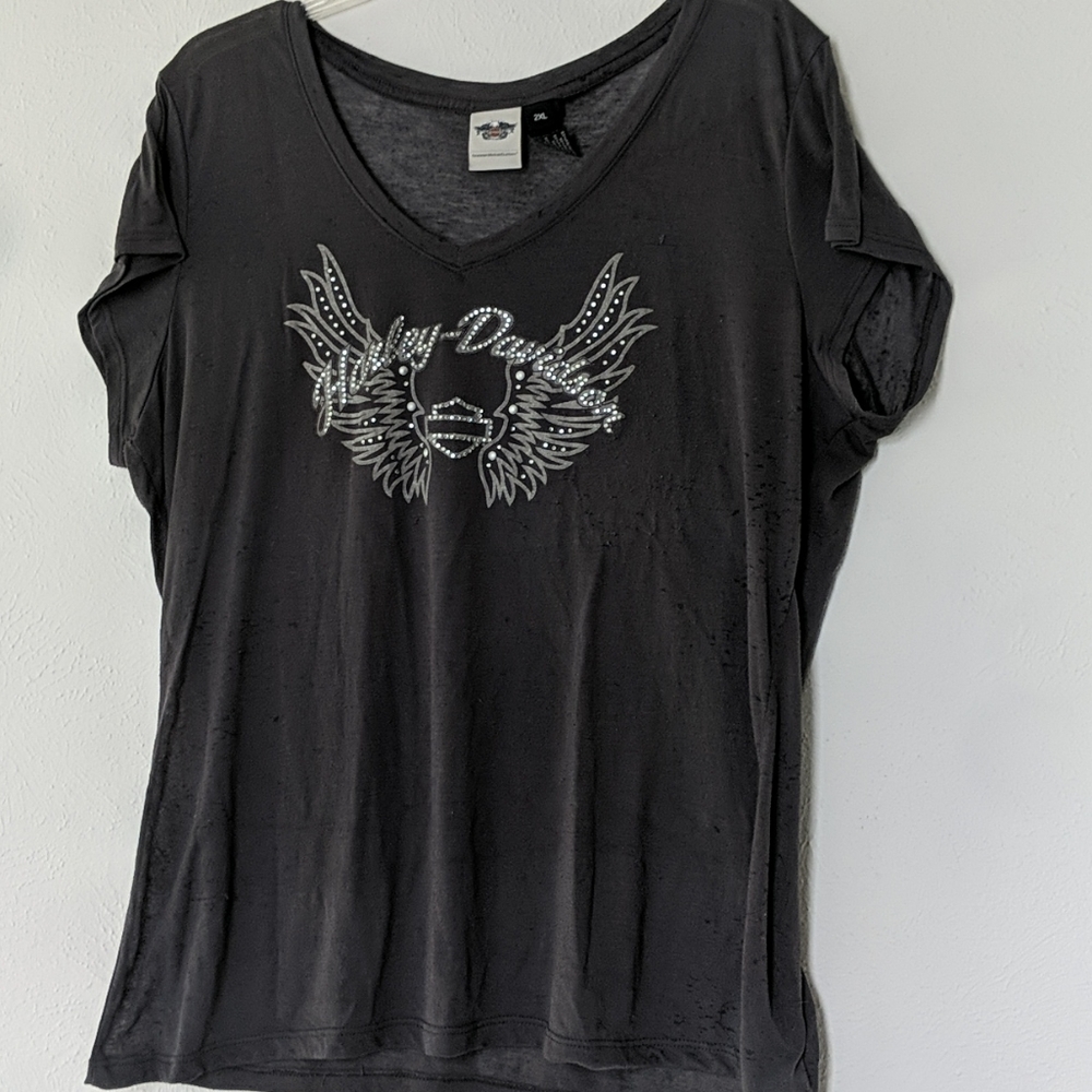 Harley Davidson short sleeved shirt.